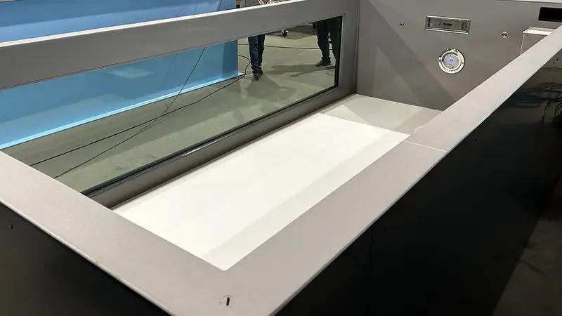 Rolypropyleen zwembad van 6,5 m x 2,5 m met raam van 4 m
