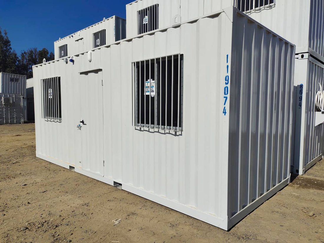 Kantoormodule met badkamer 20 voet. ( Ref: 1101 )